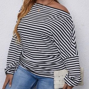 Asymmetrical Batwing Longsleeved Tee